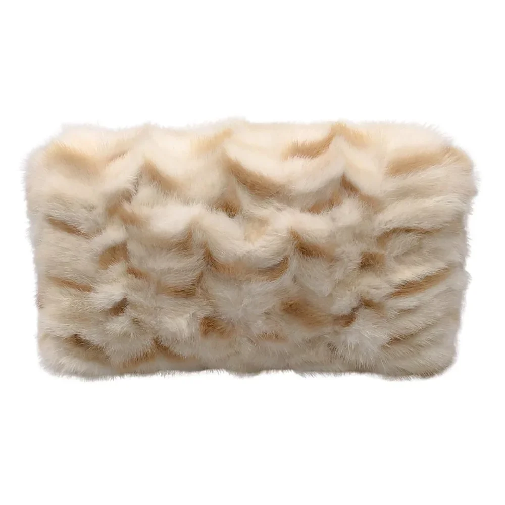 Marc Jacobs Cream Rabbit Fur Clutch - Picture 3 of 10